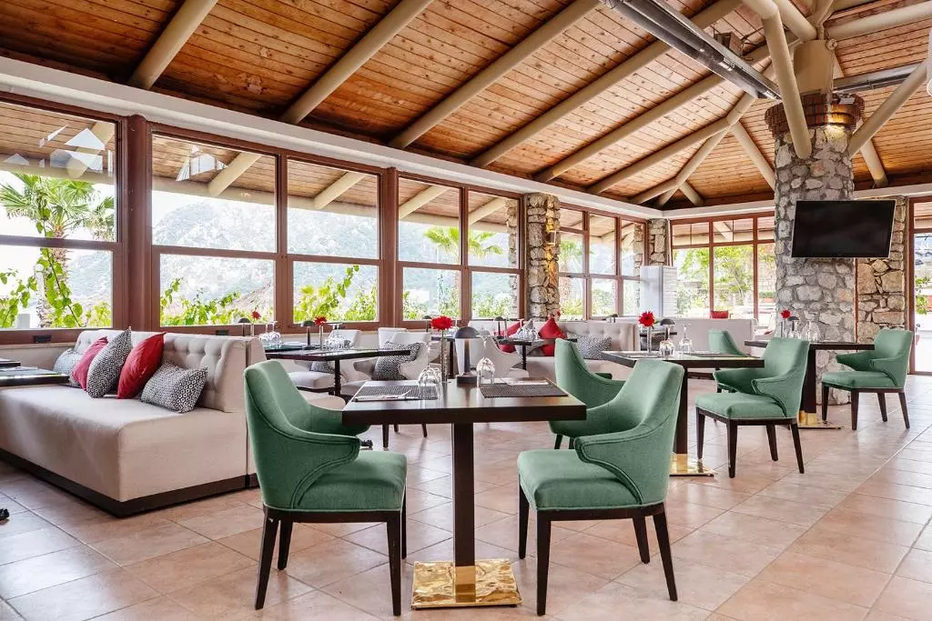 کافه هتل مارتی ریزورت مارماریس